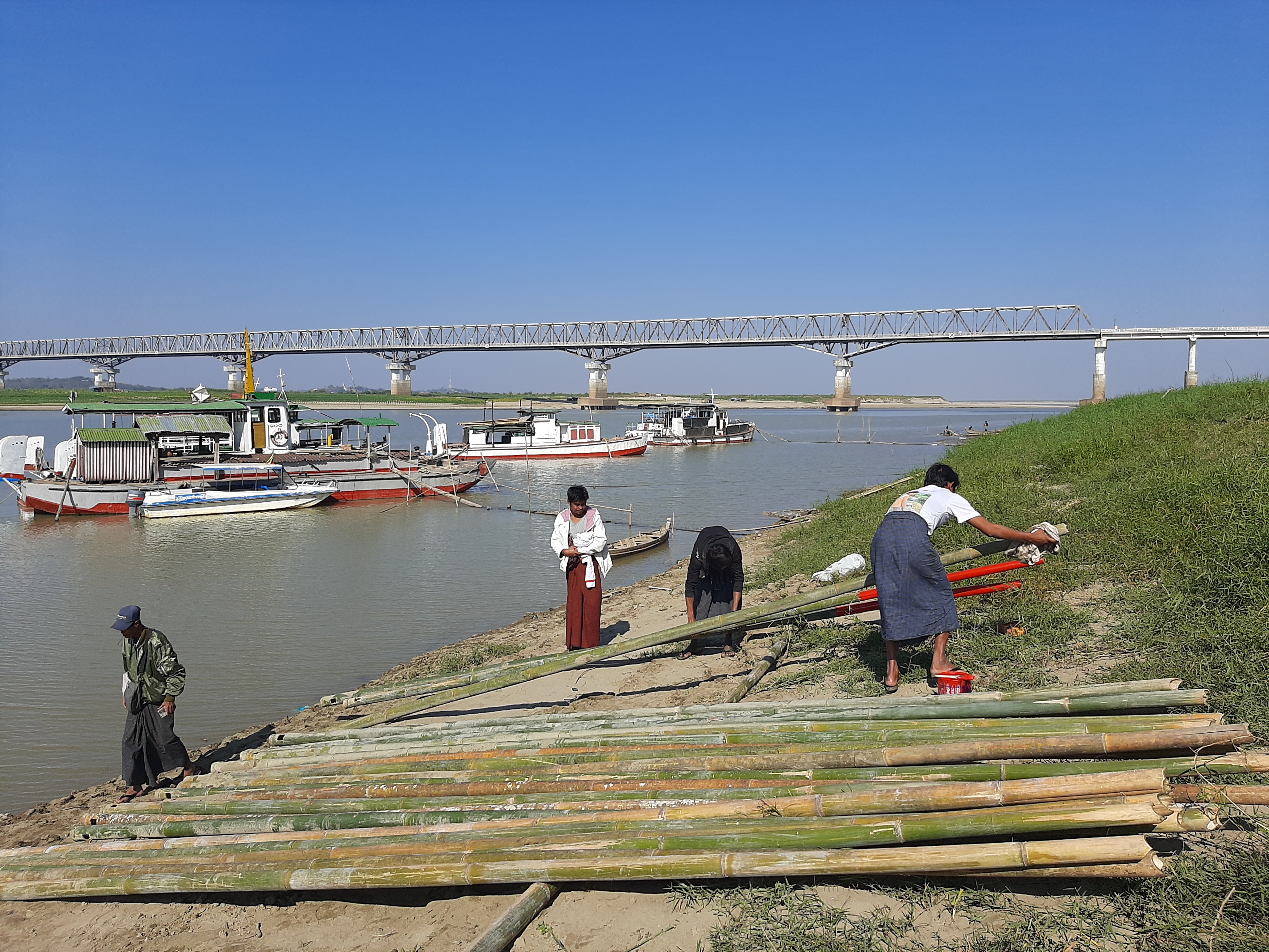ာိည