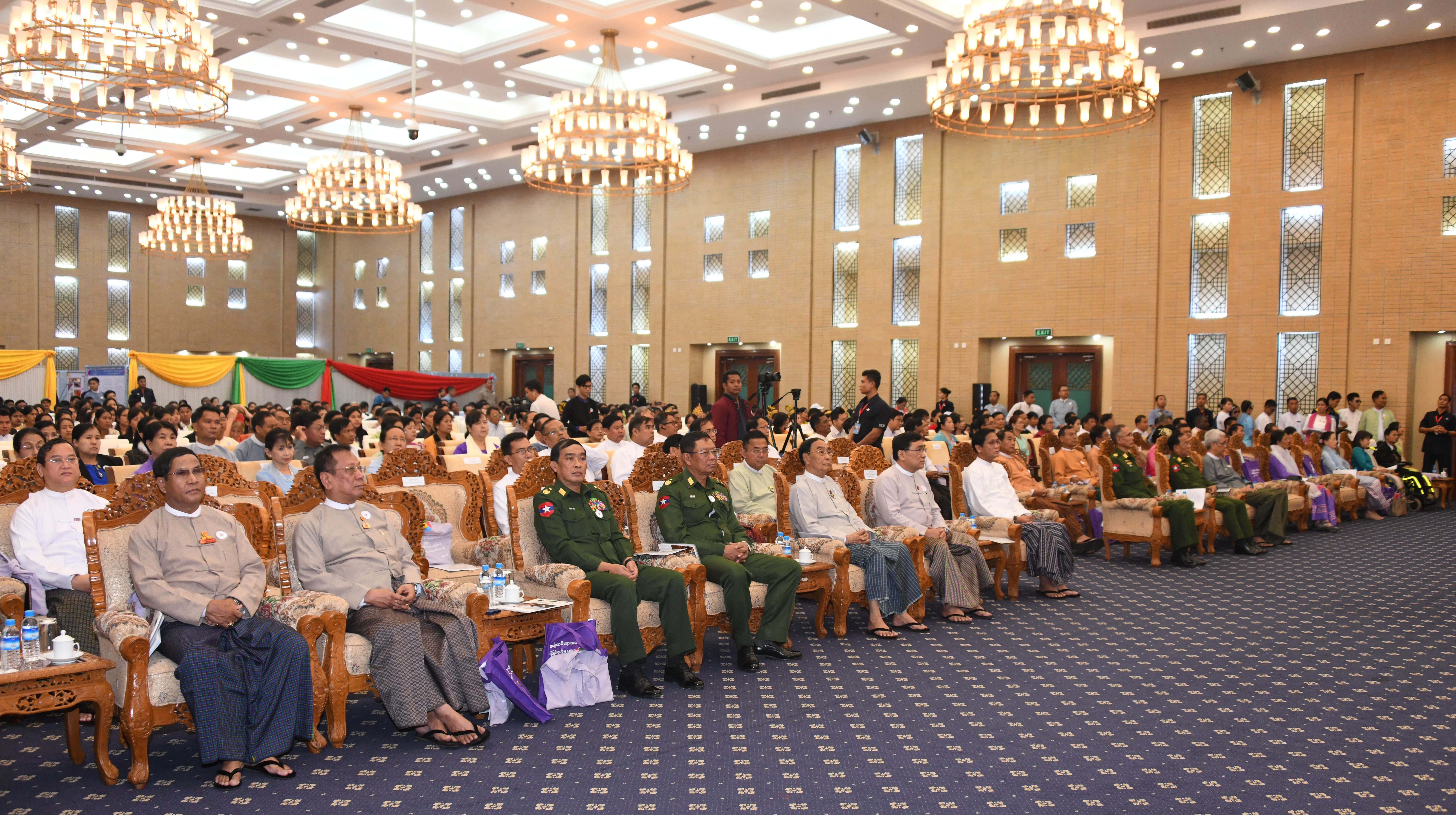 ိ်တန