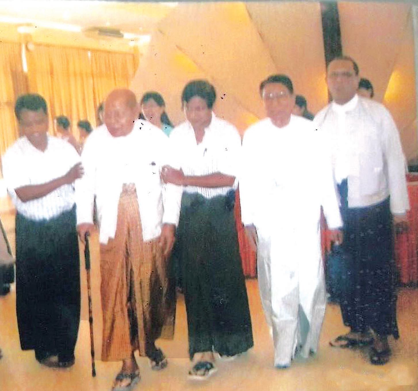 ိေ်ိလ