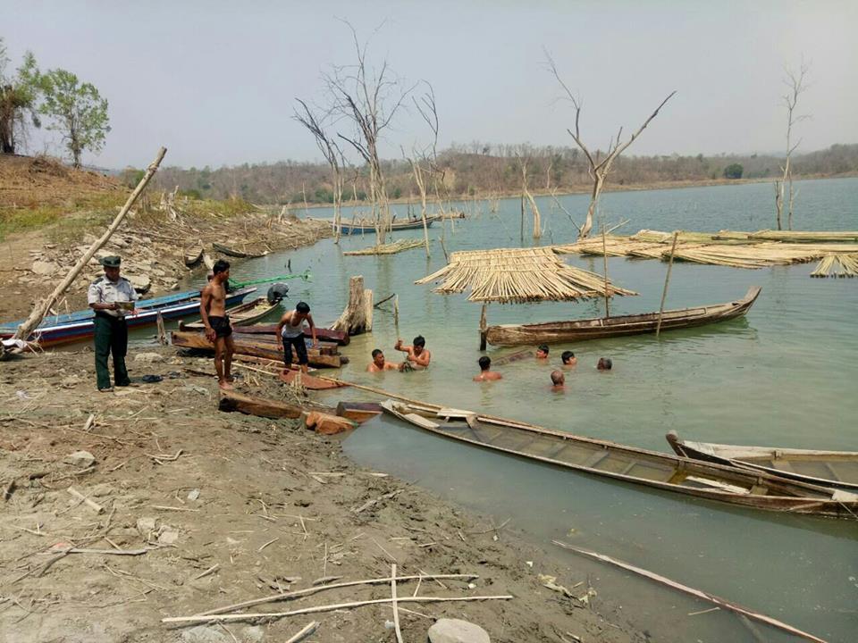 ိိိိ
