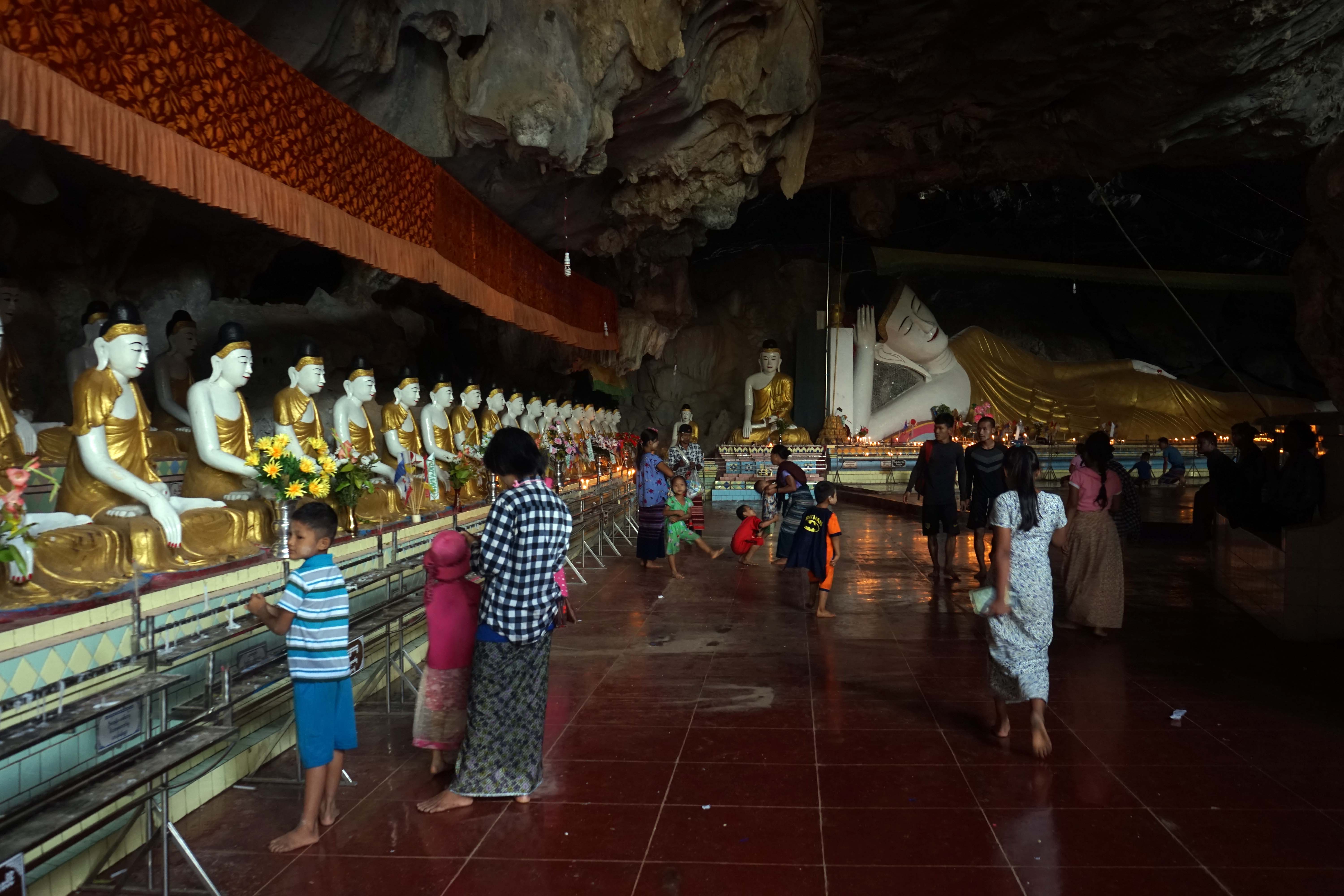 ိိိ