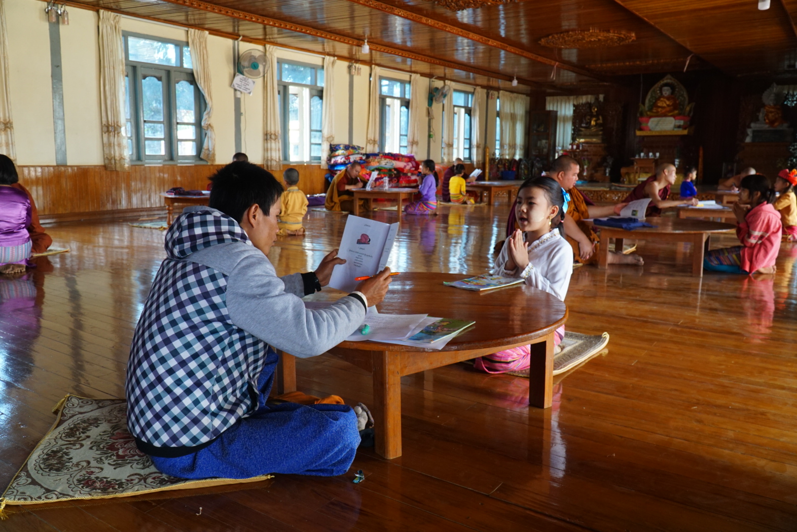 ‌ေ