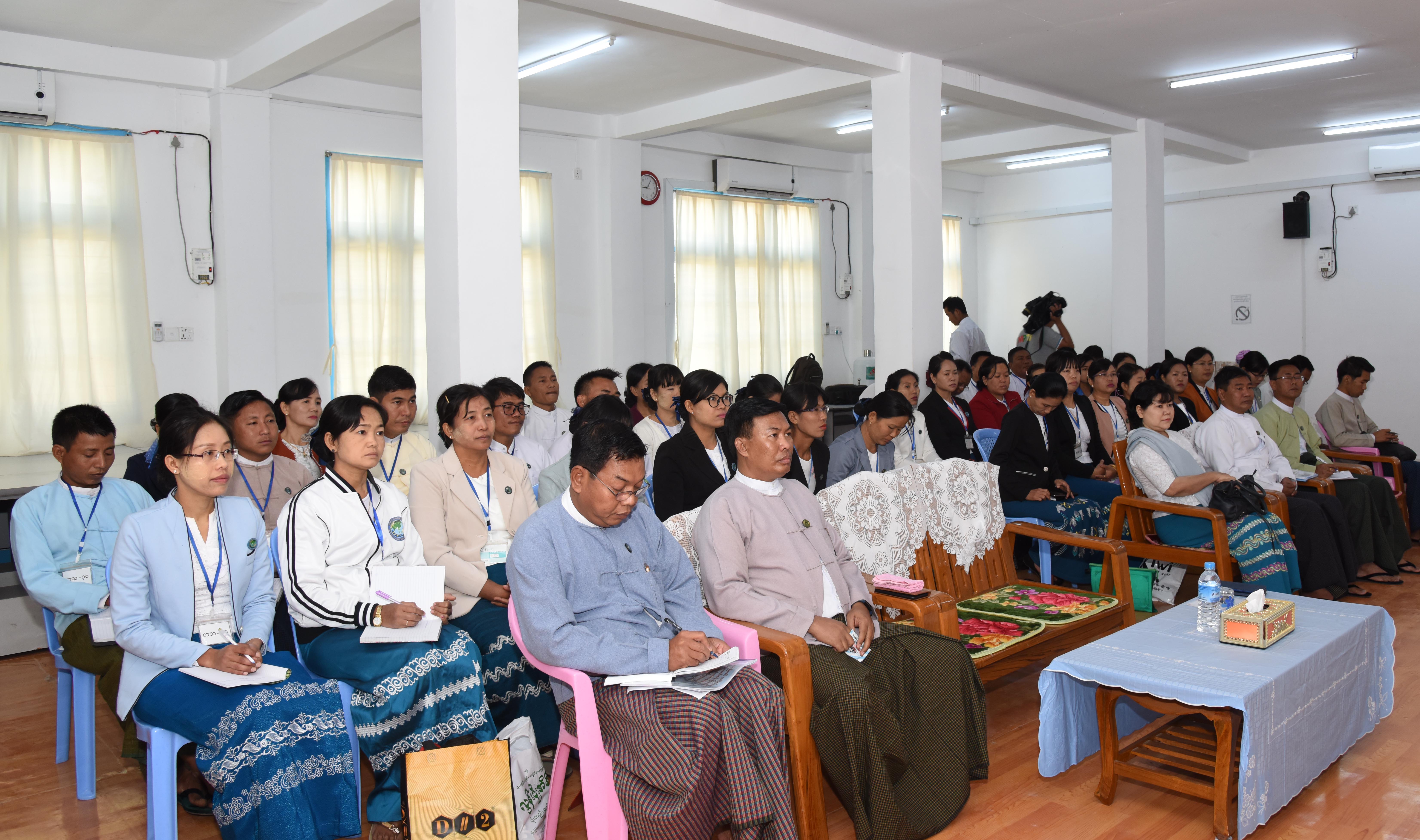 ‌ေ