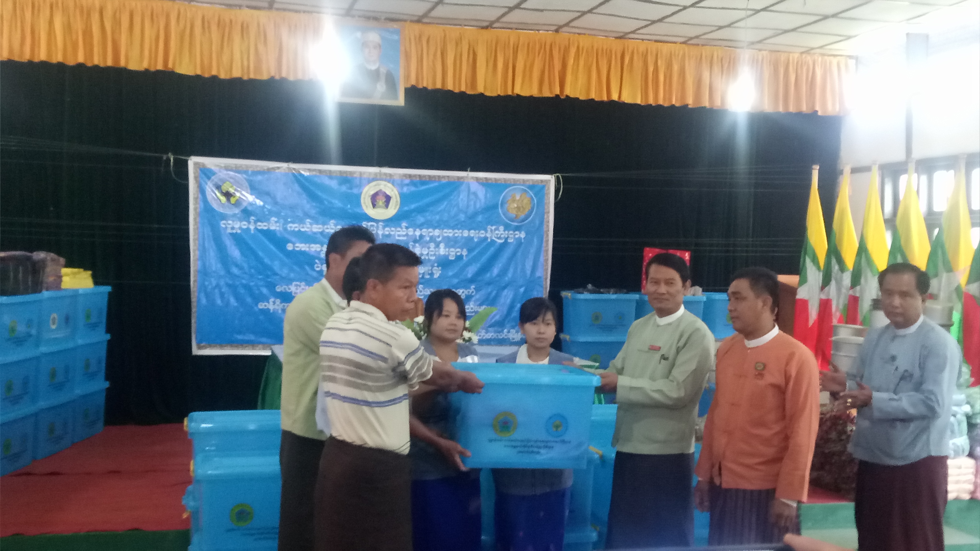 နတန္န