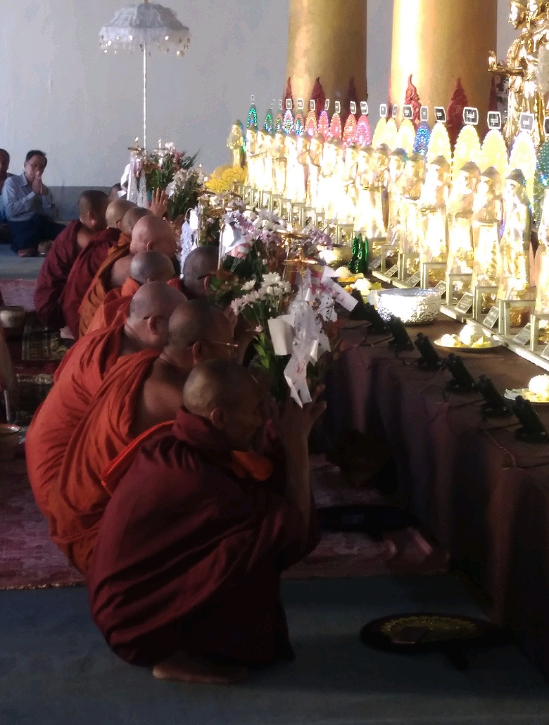 ိိ