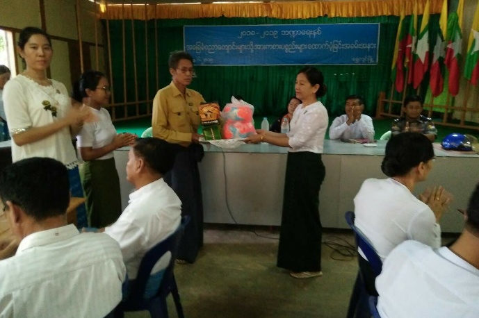 သကစိ္