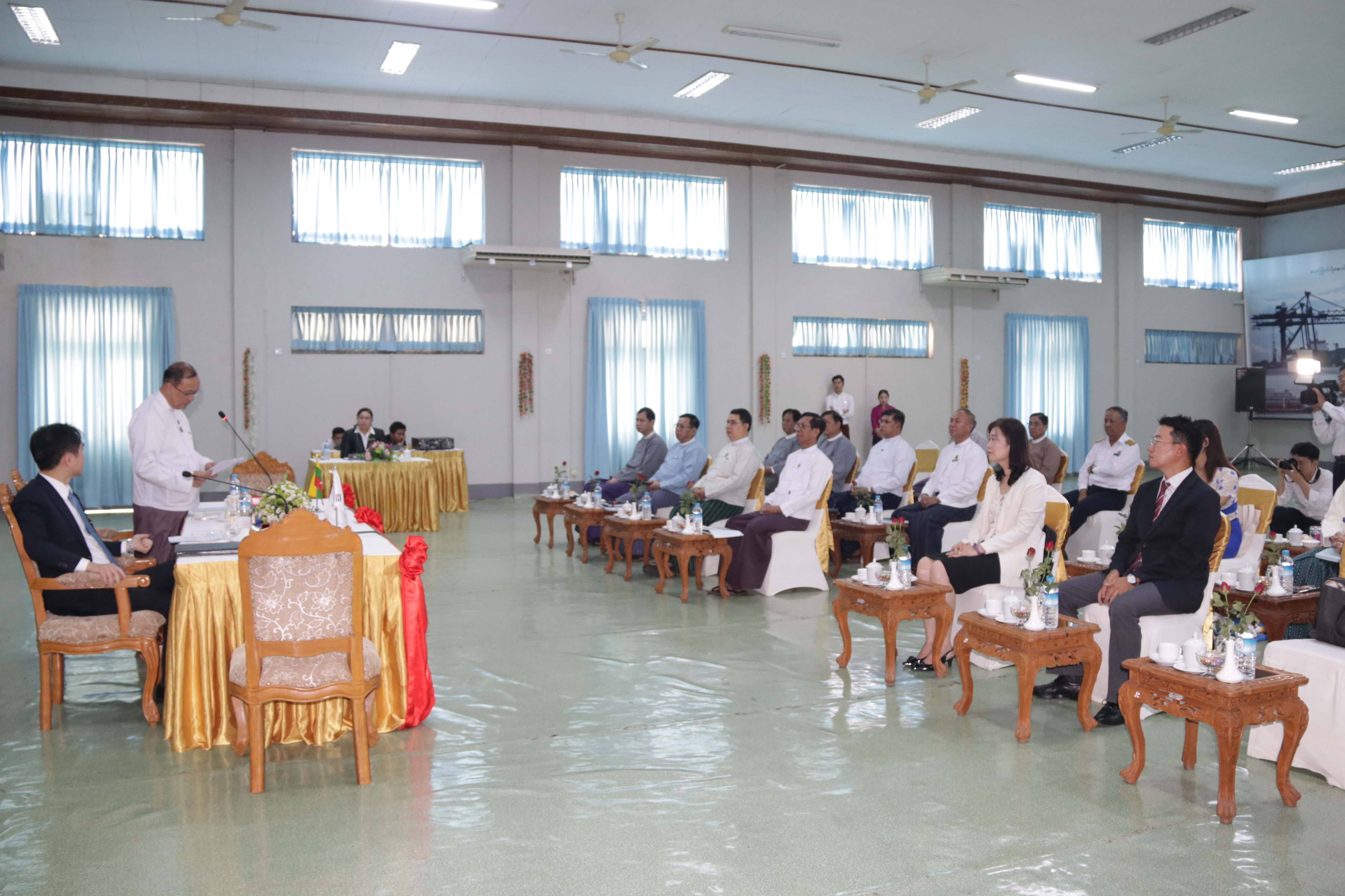 ‌ေ