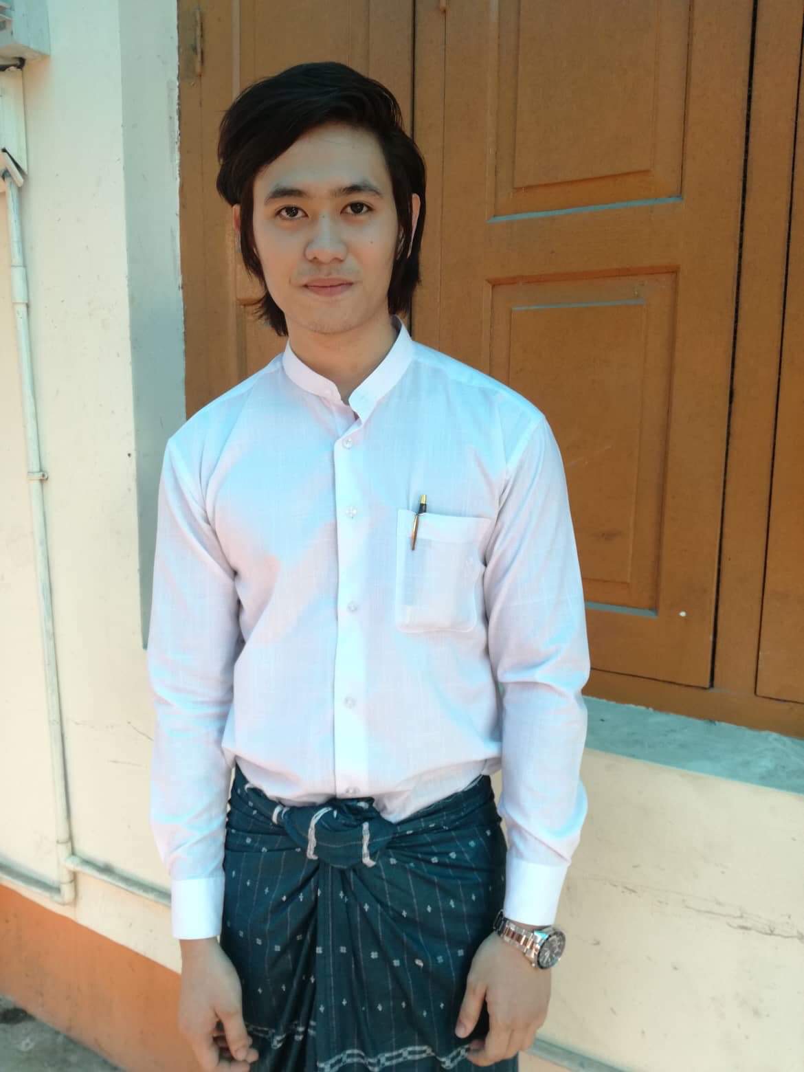 ိိ