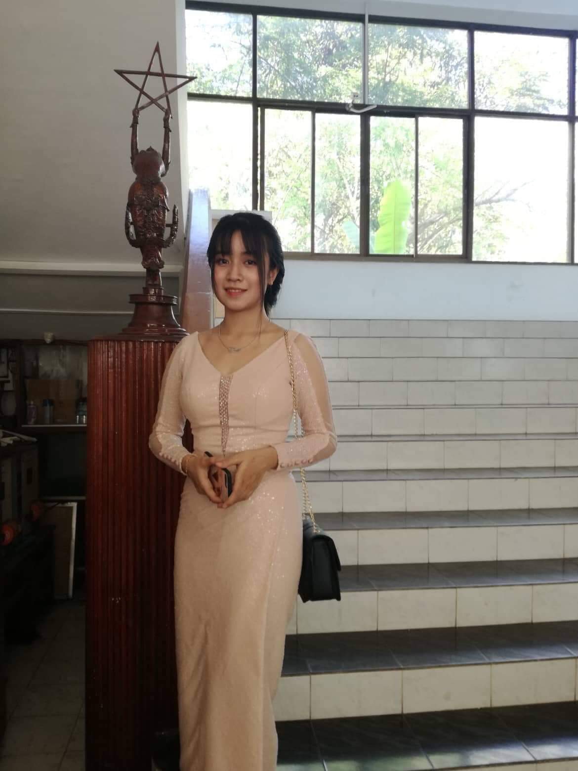 ူူ