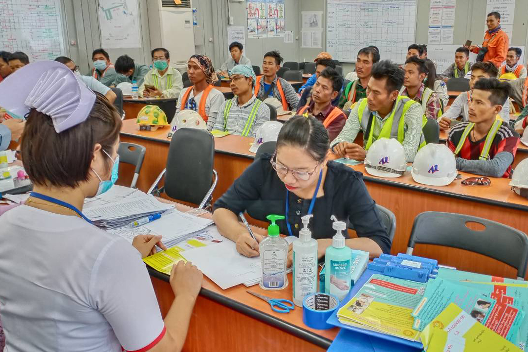 ‌ေ