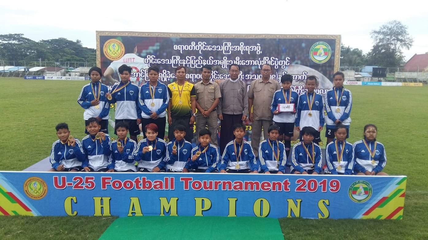 န်နန